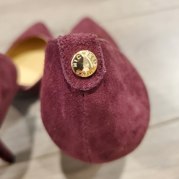 Michael Kors Burgundy heels, like new size 8 - Picture 3 of 5